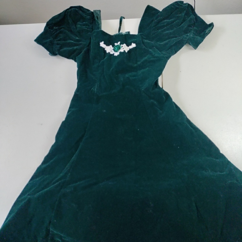 Vintage Elissa Craig Velvet girls dress